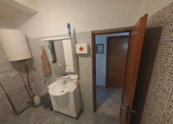 Maja Appartement Vir